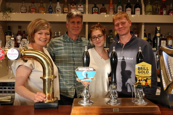 The Jones Family, Ready to serve!